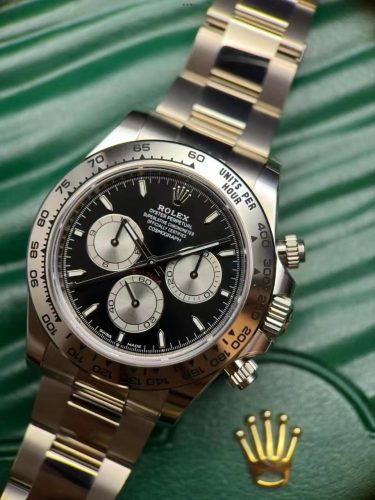 Rolex Cosmograph Daytona M126509-0001 Oyster, 40 mm, white gold photo review