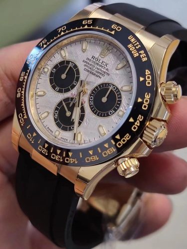 Rolex Cosmograph Daytona Oyster photo review