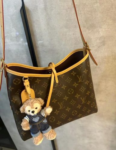 LV CarryAll MM photo review