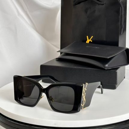 Saint Laurent